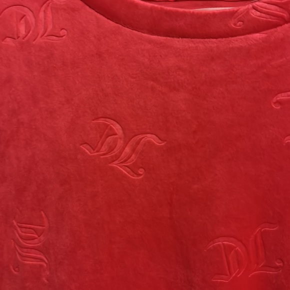 JUICY COUTURE RED EMBOSSED VELVET PAJAMA SET - Picture 2 of 2